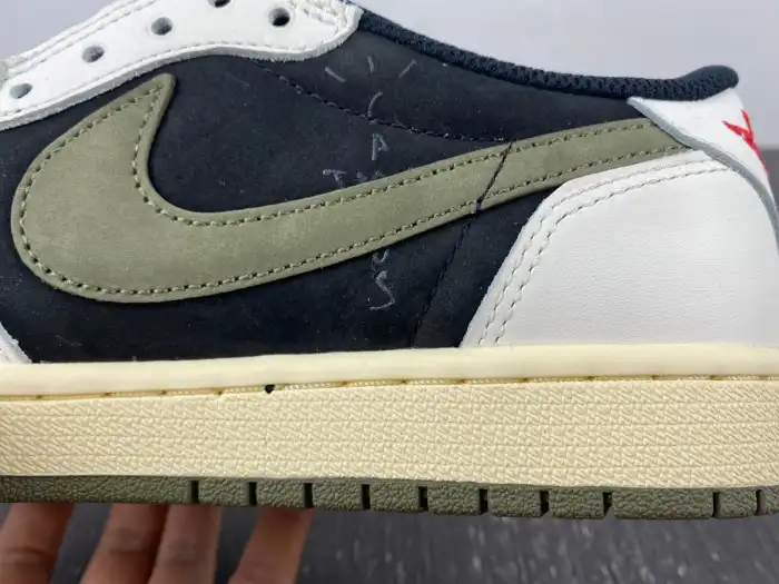 Rep Travis Scott x Air Jordan 1 Low OG WMNS Olive DZ4137-106