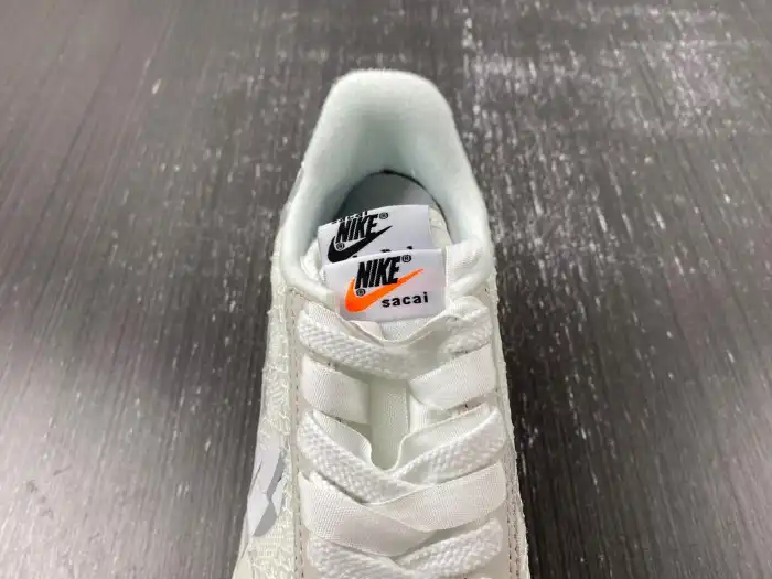 Cheap LY sacai x Nike Waffle Woven White DR5209-100