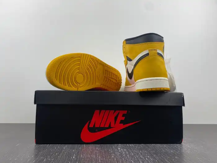 Cheap EP Air Jordan 1 High OG Yellow Ochre DZ5485-701