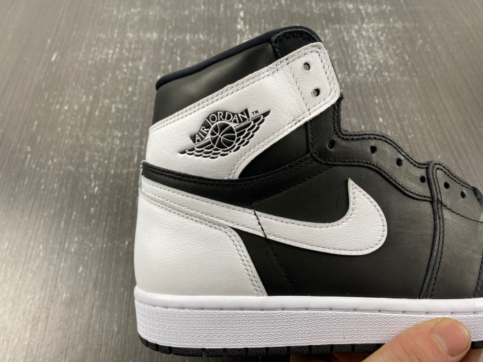 TB Air Jordan 1 High OG Reverse Panda DZ5485-010