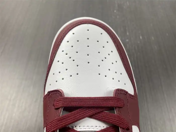 Cheap Husky Nike Dunk Low Bordeaux (W) DD1503-108