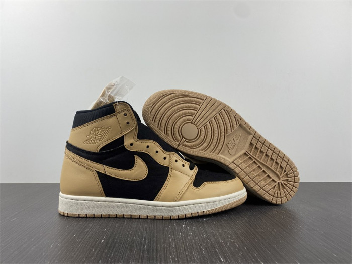 TB Air Jordan 1 High OG Heirloom 555088-202