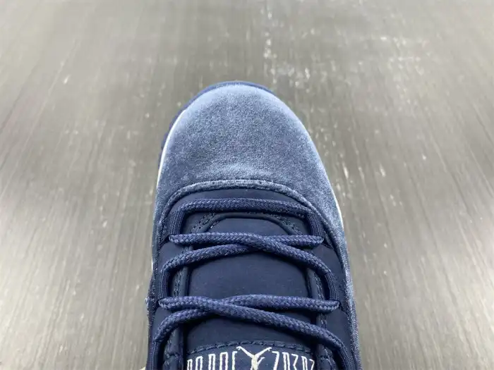 Cheap 【Free Shipping】 Air Jordan 11 Velvet WMNS Midnight Navy AR0715-441