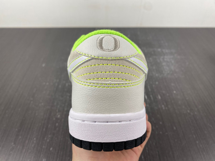 TB Nike Dunk Low University of Oregon PE (2023) FQ7260-001