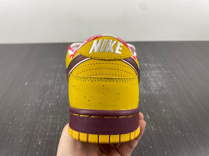 TB Nike SB Dunk Low Yellow Lobster 313170-137566