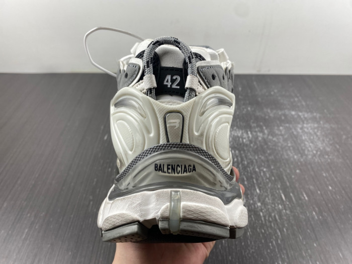 KICKWHO BLCG RUNNER SNEAKER 772774 W3RNY 9012