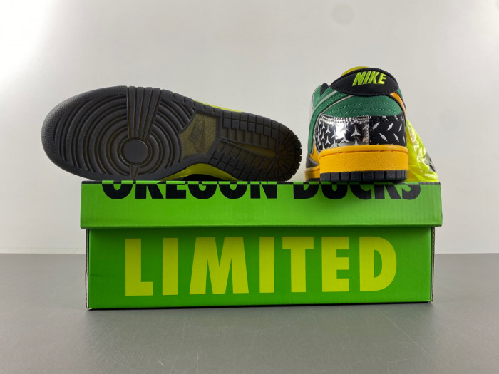 TB Division Street x Nike Dunk Low What The Duck (Home) HV1454-001