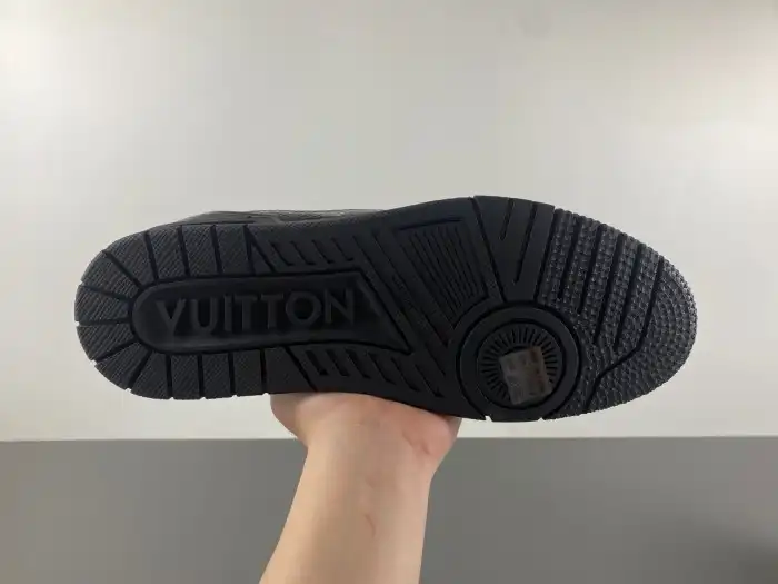 Rep LY LV TRAINER SNEAKER 24121003