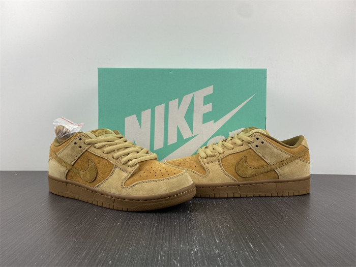 TB Nike SB Dunk Low Wheat (2017) 883232-700