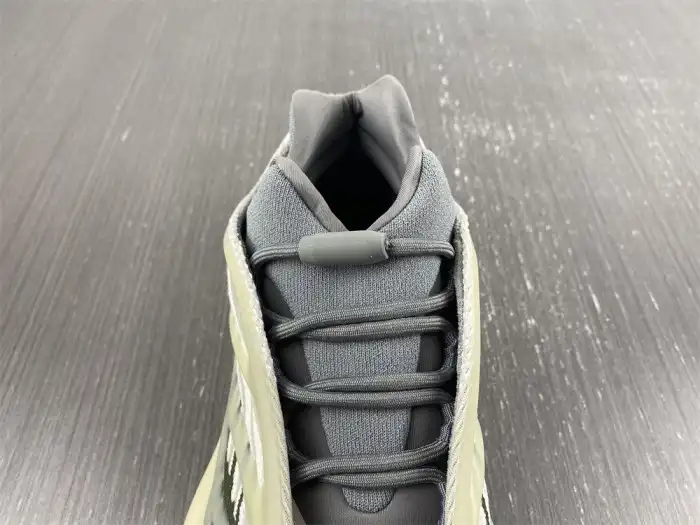 Bmlin Adidas Yeezy 700 V3 Fade Salt ID1674