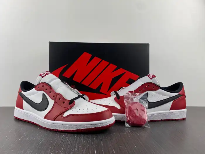 Bmlin Air Jordan 1 Retro Low Chicago 705329-600