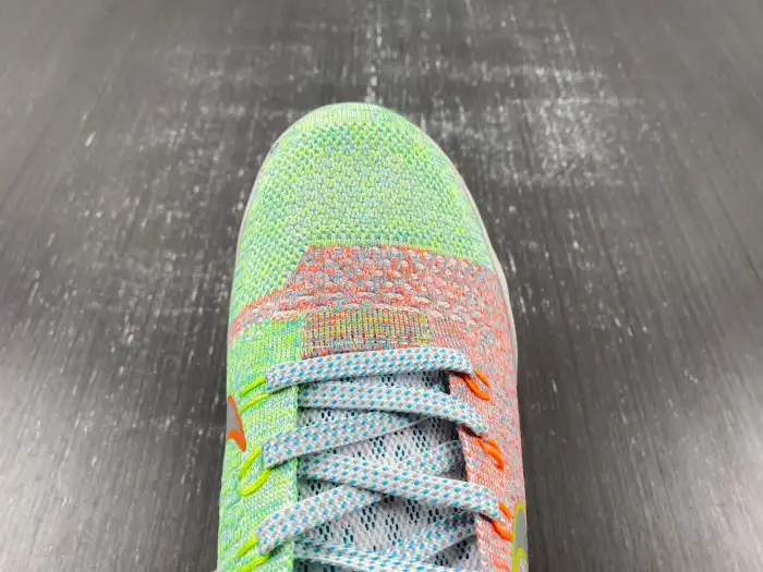 Reps LY Nike Kobe 9 Elite What the Kobe 678301-904