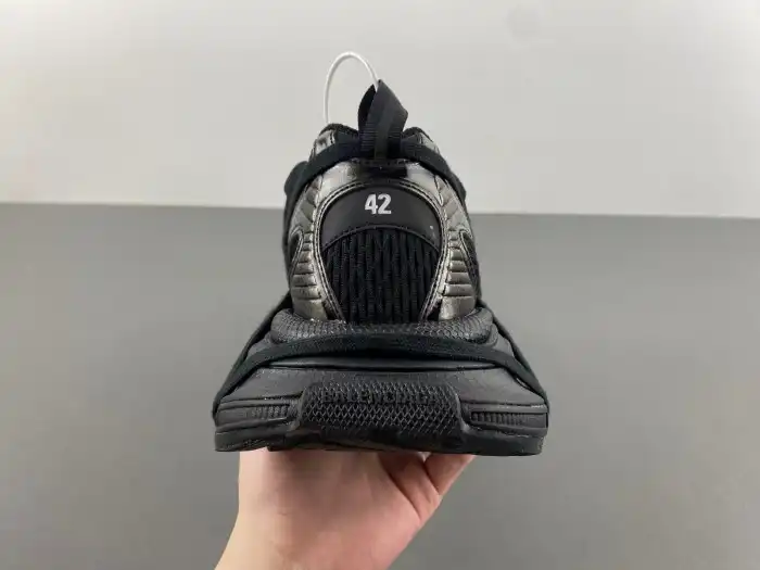 Cheap LY BLCG 3XL SNEAKER 778698 W3XLL 0125