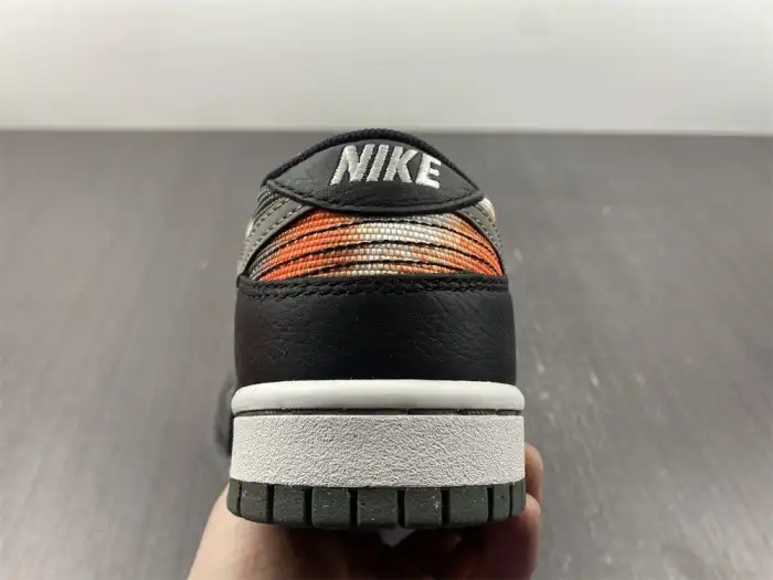 Reps LY Nike Dunk Low Graffiti DM0108-001