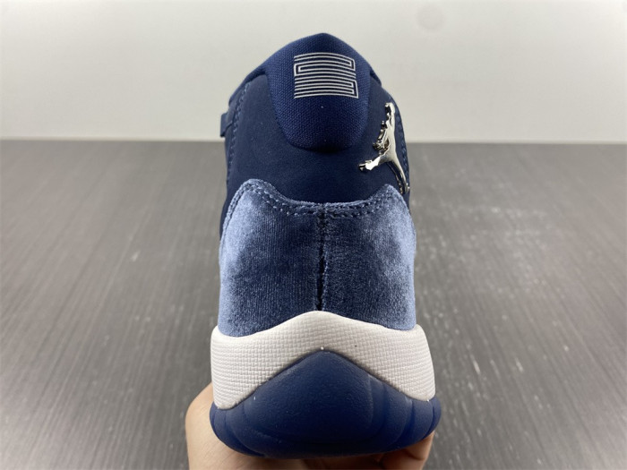 TB Air Jordan 11 Velvet WMNS Midnight Navy AR0715-441