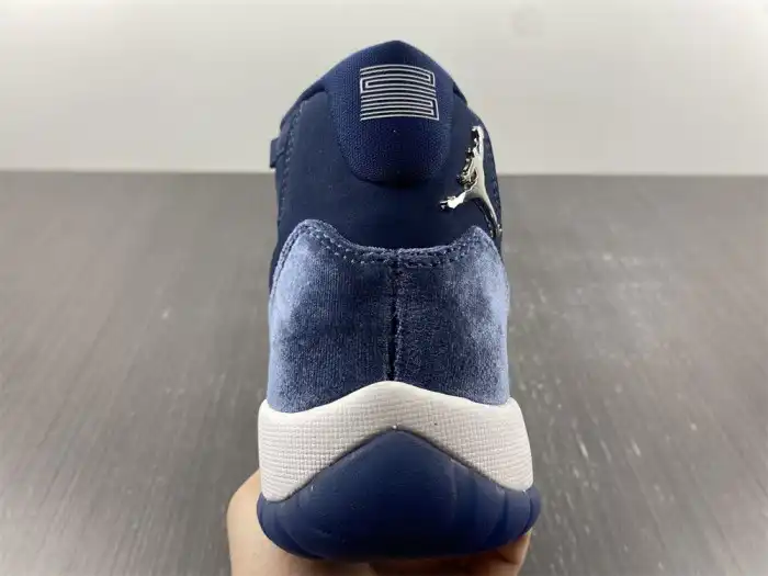 Affordable Air Jordan 11 Velvet WMNS Midnight Navy AR0715-441