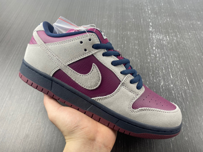 TB Nike SB Dunk Low Atmosphere Grey True Berry BQ6817-001