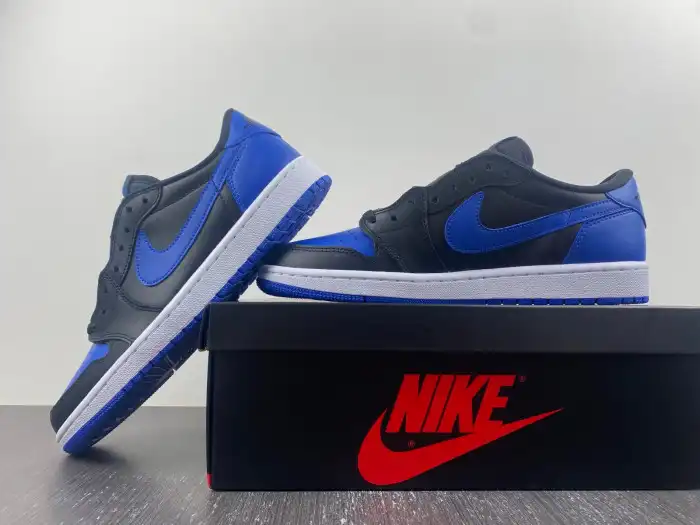 Kick Theory Jordan 1 Retro Low Royal (2015) 705329-004