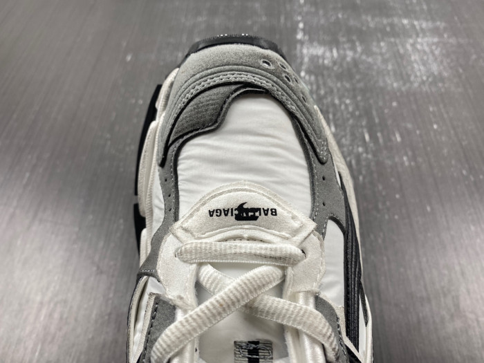 KICKWHO BLCG RUNNER SNEAKER 772774 W3RNY 9012