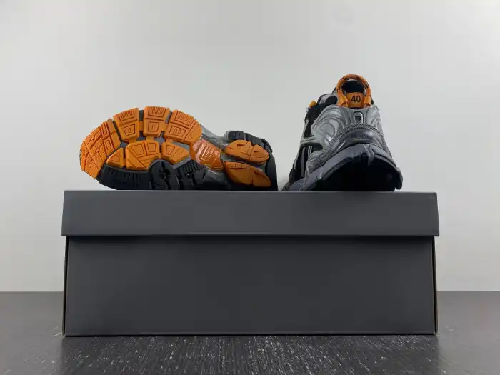 Rep LY BLCG RUNNER SNEAKER 772774 W3RNY 4018