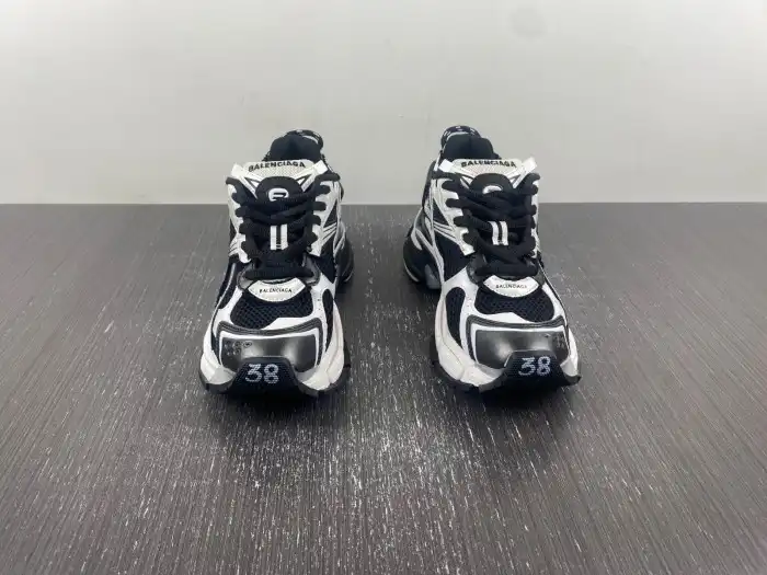 Reps LY BLCG RUNNER SNEAKER 772774 W3RNY 0120