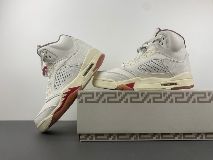 TB Air Jordan 5 El Grito HF8833-100