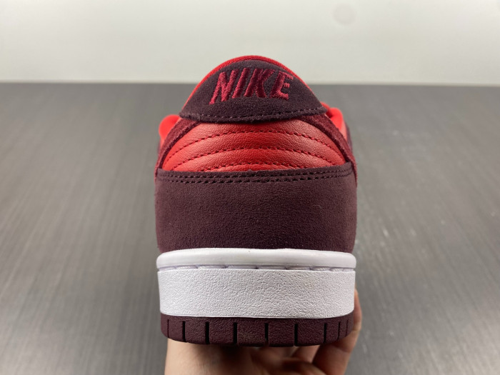 TB Nike SB Dunk Low Cherry DM0807-600