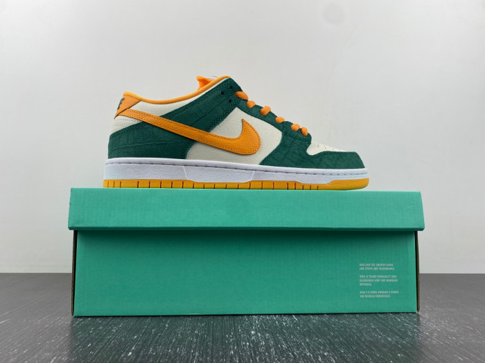 TB Nike SB Dunk Low Legion Pine Kumquat 304292-383