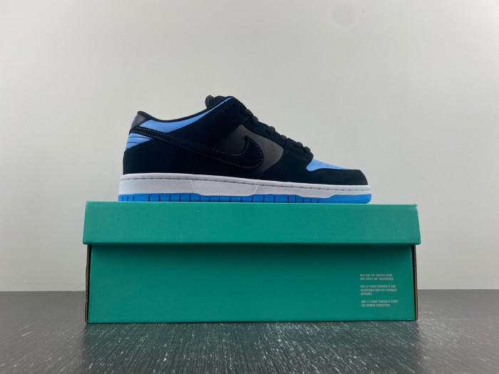 KICKWHO Nike Dunk SB Low Black University Blue 304292-048