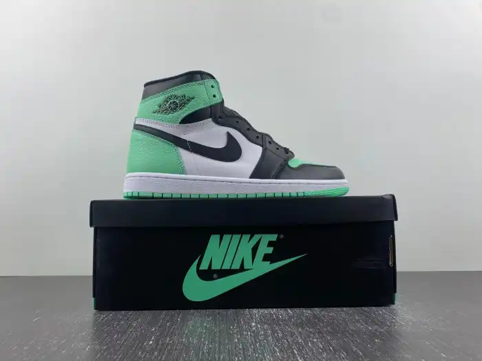 Rep EP Air Jordan 1 High OG Green Glow DZ5485-130