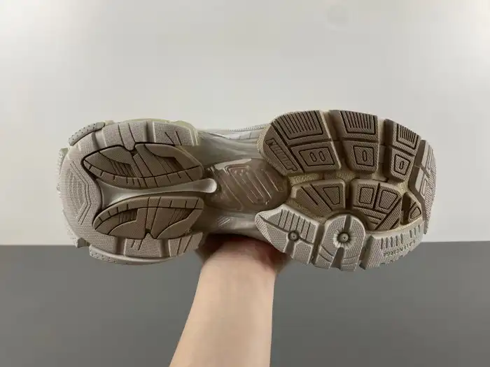 Cheap LY BLCG RUNNER SNEAKER 772767 W3RNY 9797