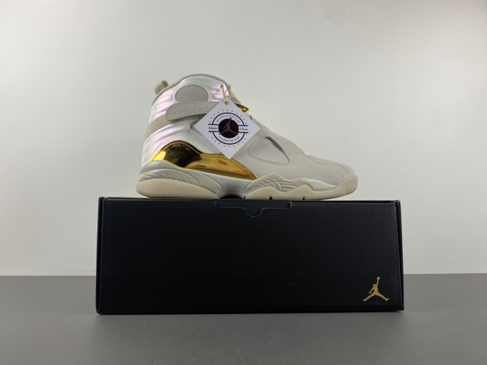 TB Jordan 8 Retro Champagne 832821-030