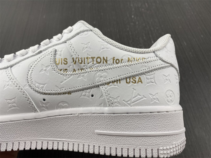 TB LV x AIR FORCE 1 LD0212