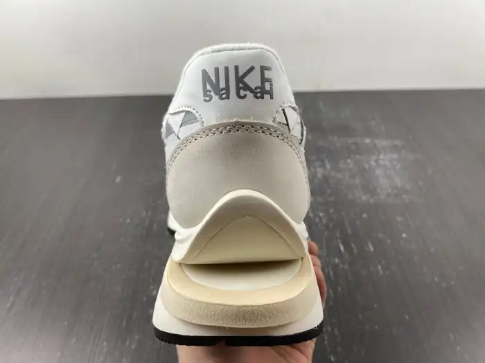 Cheap LY sacai x Nike Waffle Woven White DR5209-100