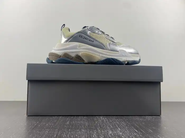 Bmlin BLCG TRIPLE S SNEAKER 524039 W2FS2 8106