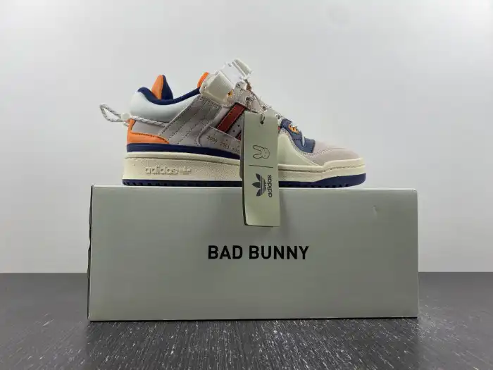 Bmlin Shoes Adidas Forum Buckle Low Bad Bunny Cangrejeros de Santurce GZ9796