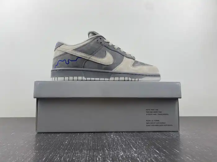 Rep LY Nike SB Dunk Low London 308269-111