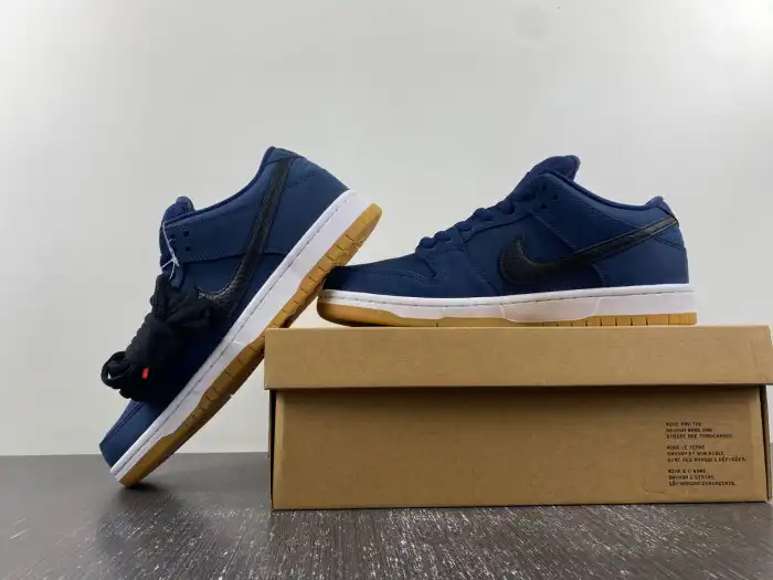 Bmlin Shoes Nike SB Dunk Low Navy Black Gum CW7463-401