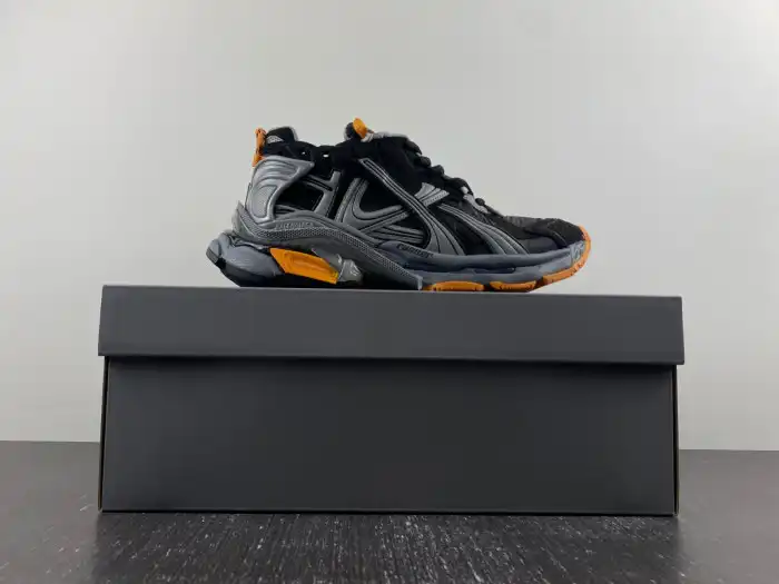 Rep LY BLCG RUNNER SNEAKER 772774 W3RNY 4018