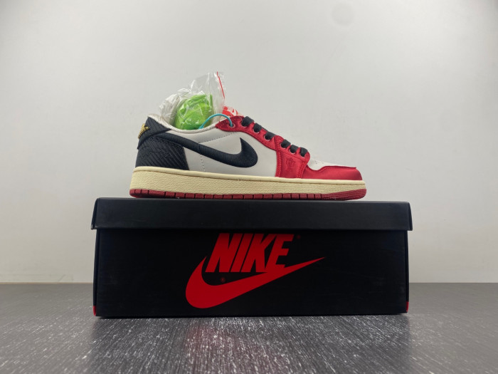 TB Trophy Room x Air Jordan 1 Low OG Home FN0432-017