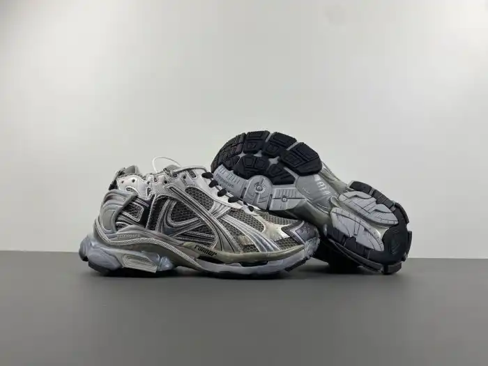 Rep LY BLCG RUNNER SNEAKER 772774 W3RMU 2000