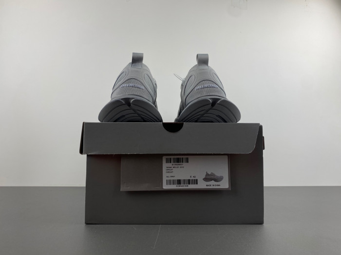 KICKWHO BLCG CIRCUIT SNEAKER 793945 WFLGY 0315