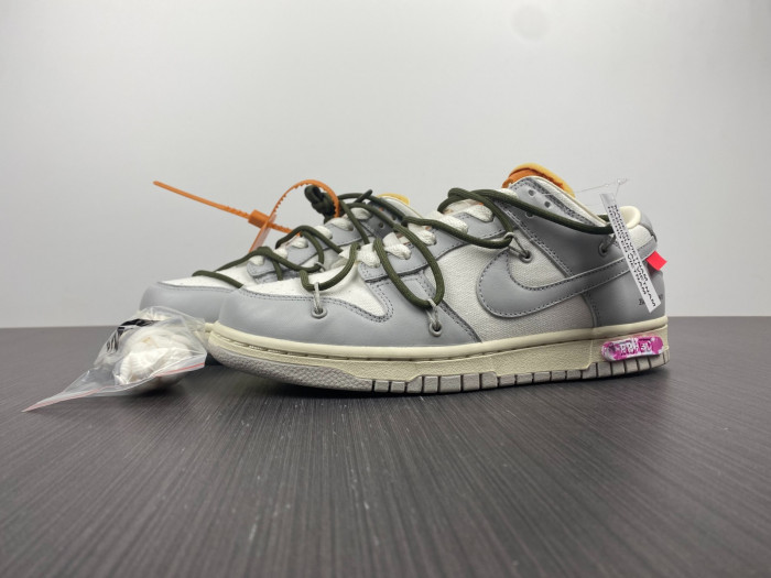 TB Nike Dunk Low Off-White Lot 22 DM1602-124