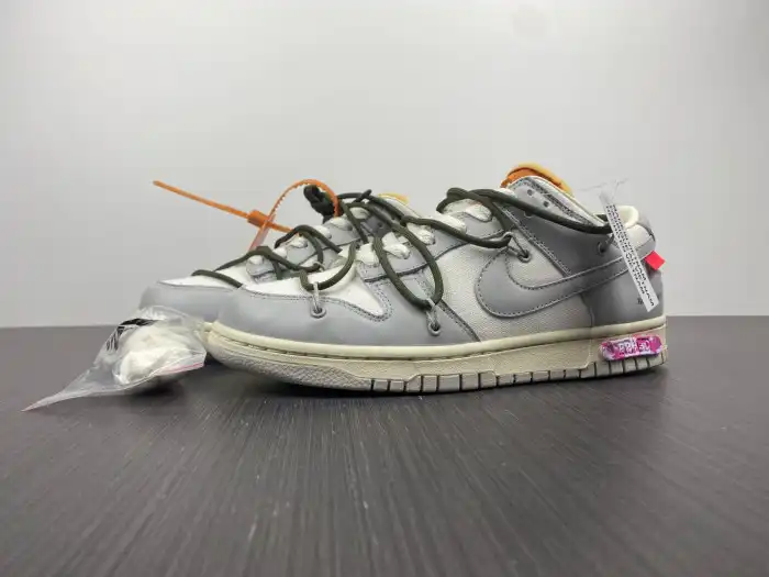 LY Nike Dunk Low Off-White Lot 22 DM1602-124