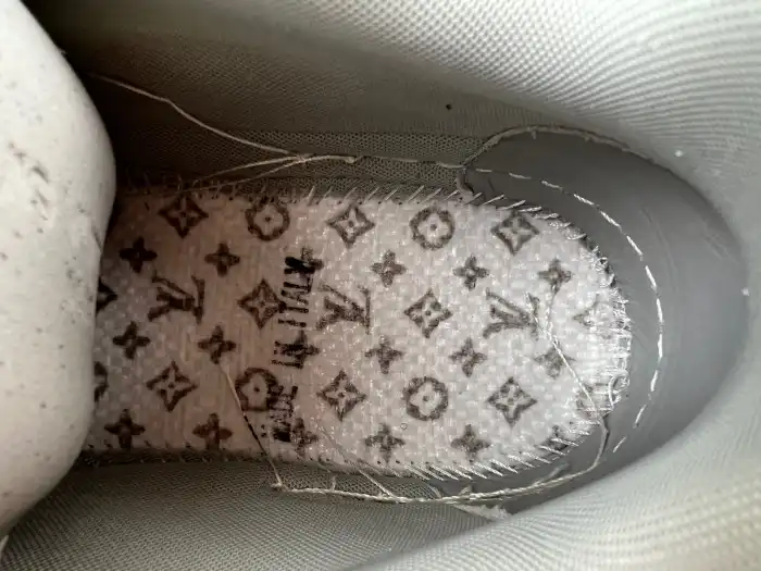 Reps LY LV TRAINER SNEAKER 24083002