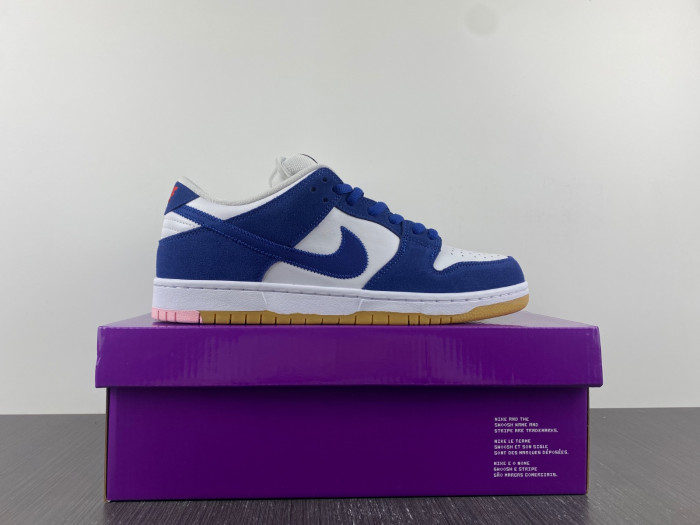 TB Nike SB Dunk Low Los Angeles Dodgers DO9395-400