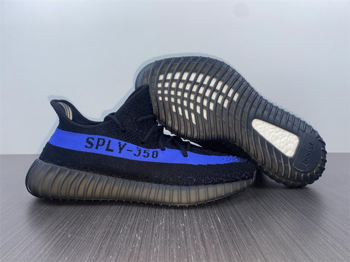 TB Adidas Yeezy Boost 350 V2 Dazzling Blue GY7164