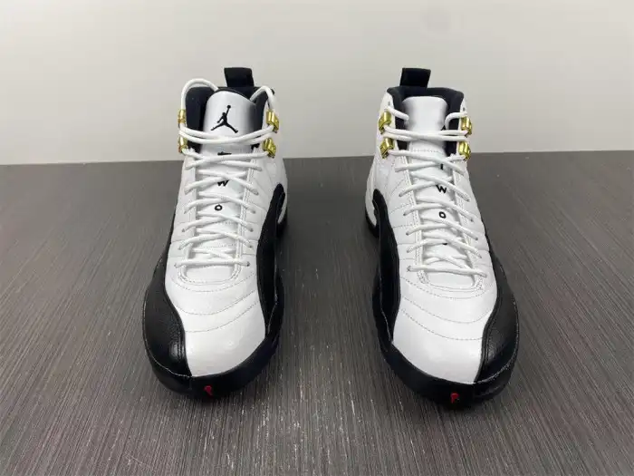 Bmlin Jordan 12 Retro Taxi (2013) 130690-125