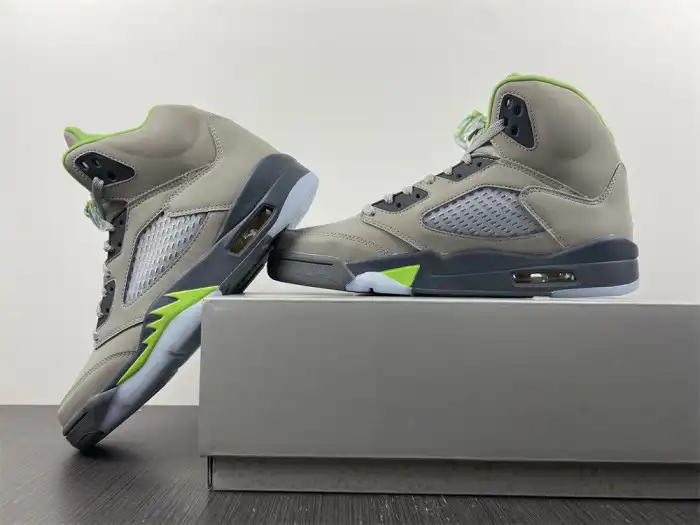 1:1 HYPE Jordan 5 Retro Green Bean (2022) DM9014-003