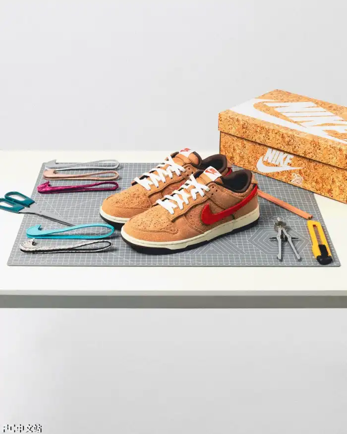 Cheap LY Nike Dunk Low SP CLOT Cork FN0317-121